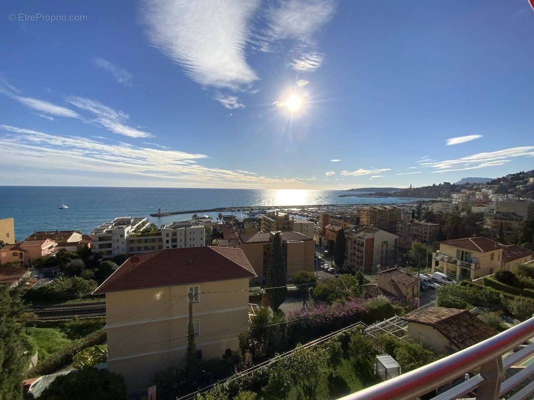 Appartement à MENTON