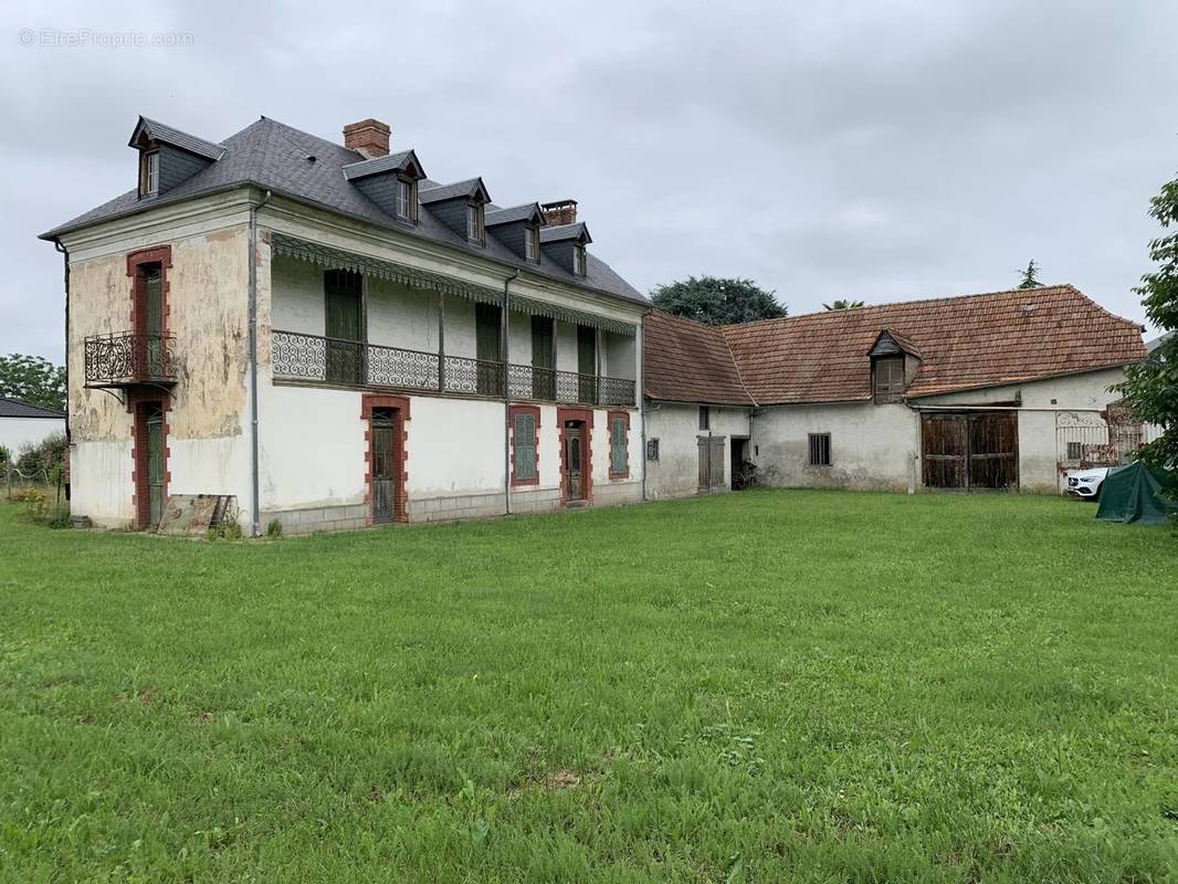 Maison à TARBES