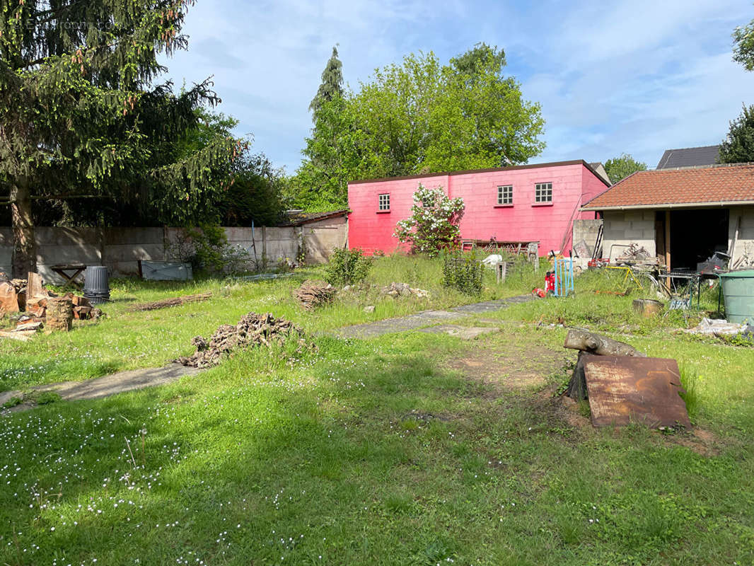 Terrain à VILLEMOISSON-SUR-ORGE