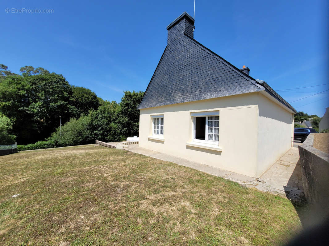 Maison à TREMEVEN