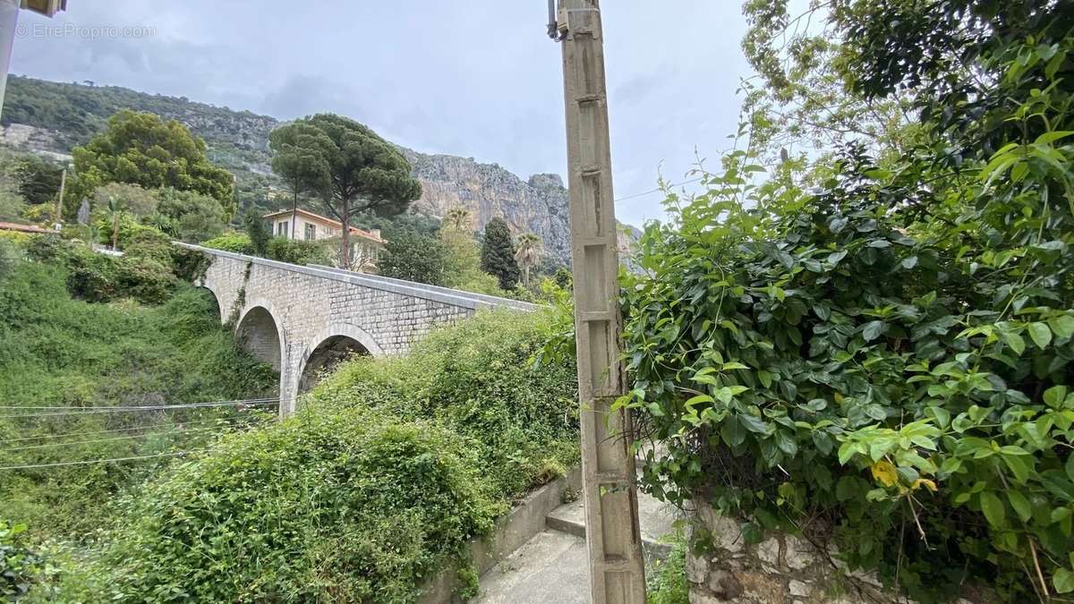 Appartement à MENTON