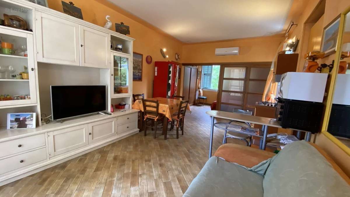 Appartement à MENTON