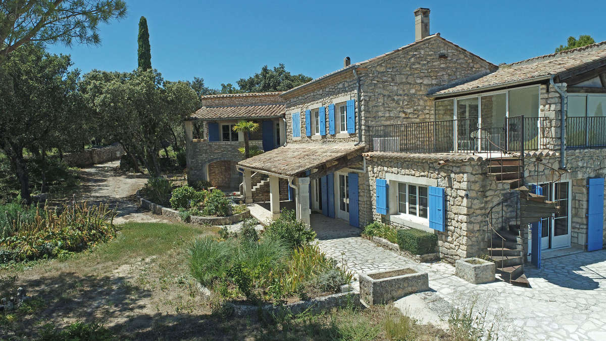 Maison à GRIGNAN