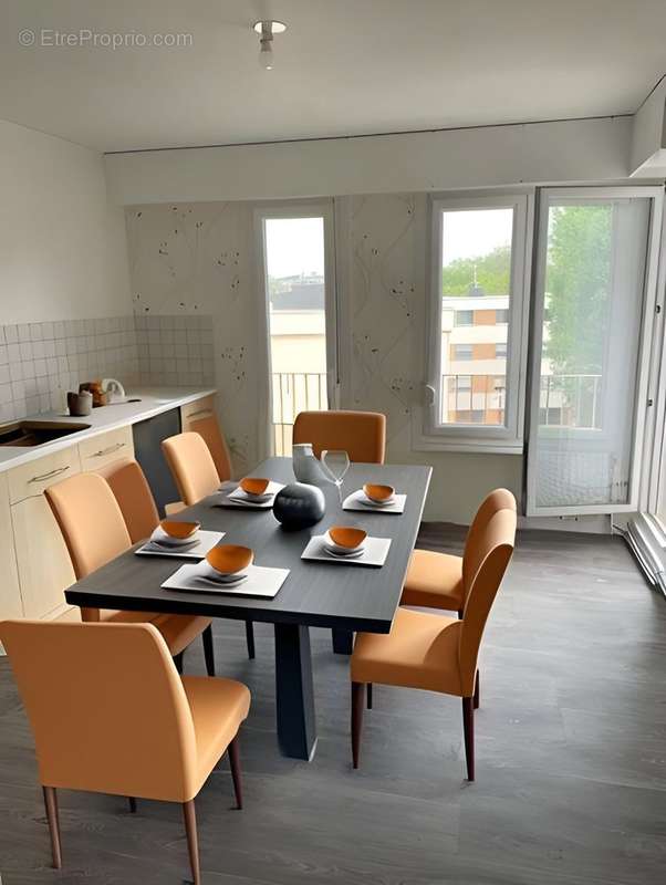 cuisine et espace dinatoire - Appartement à METZ