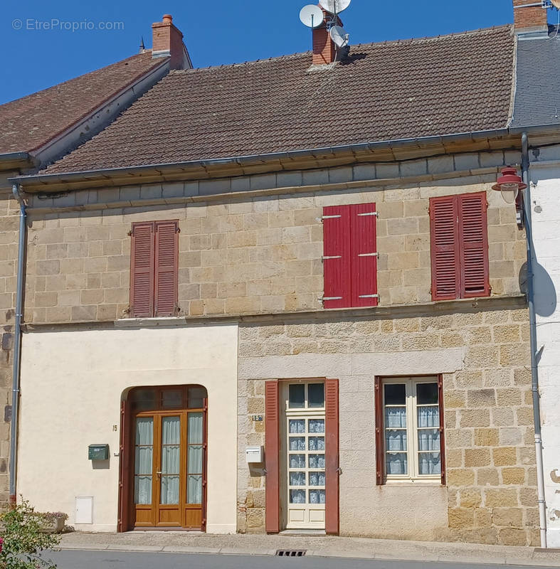 Maison à BUXIERES-LES-MINES