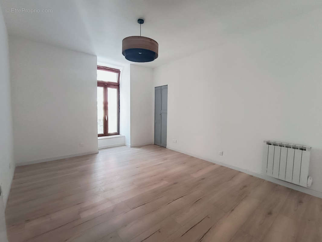 Appartement à EVIAN-LES-BAINS