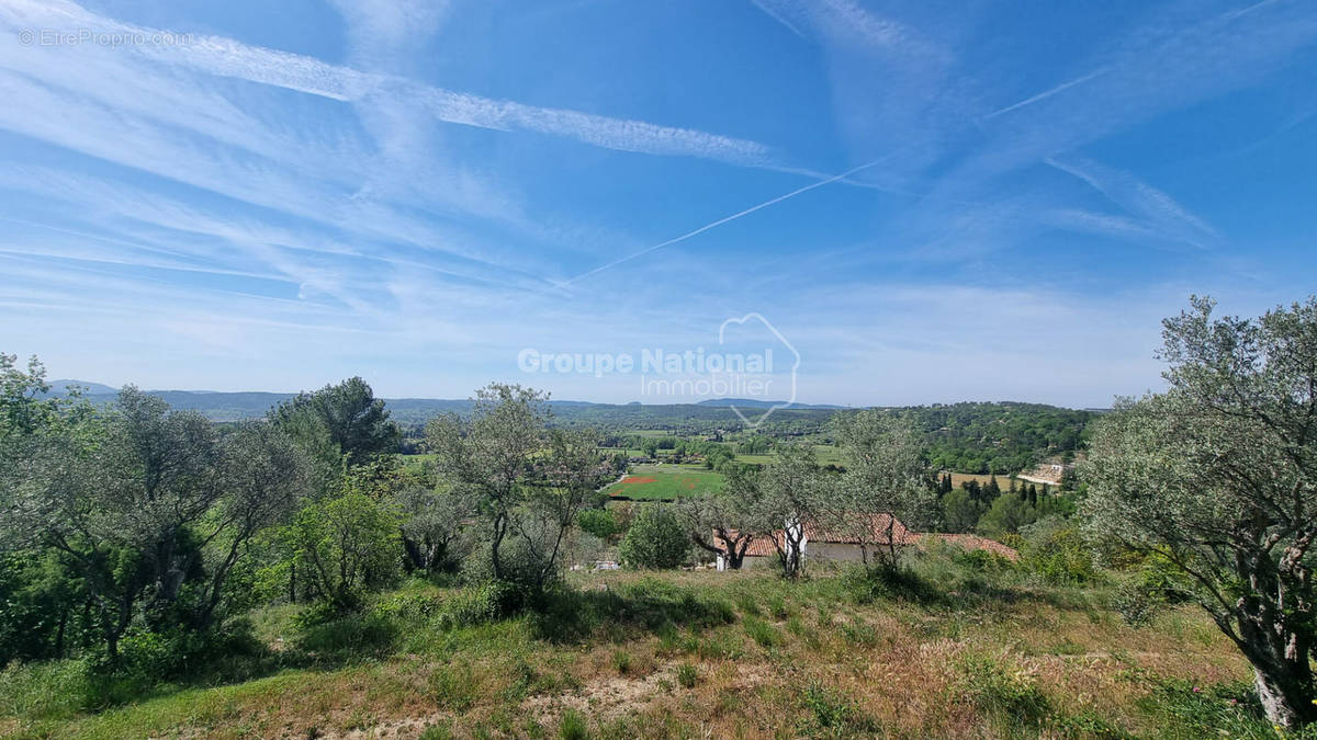 Terrain à FAYENCE