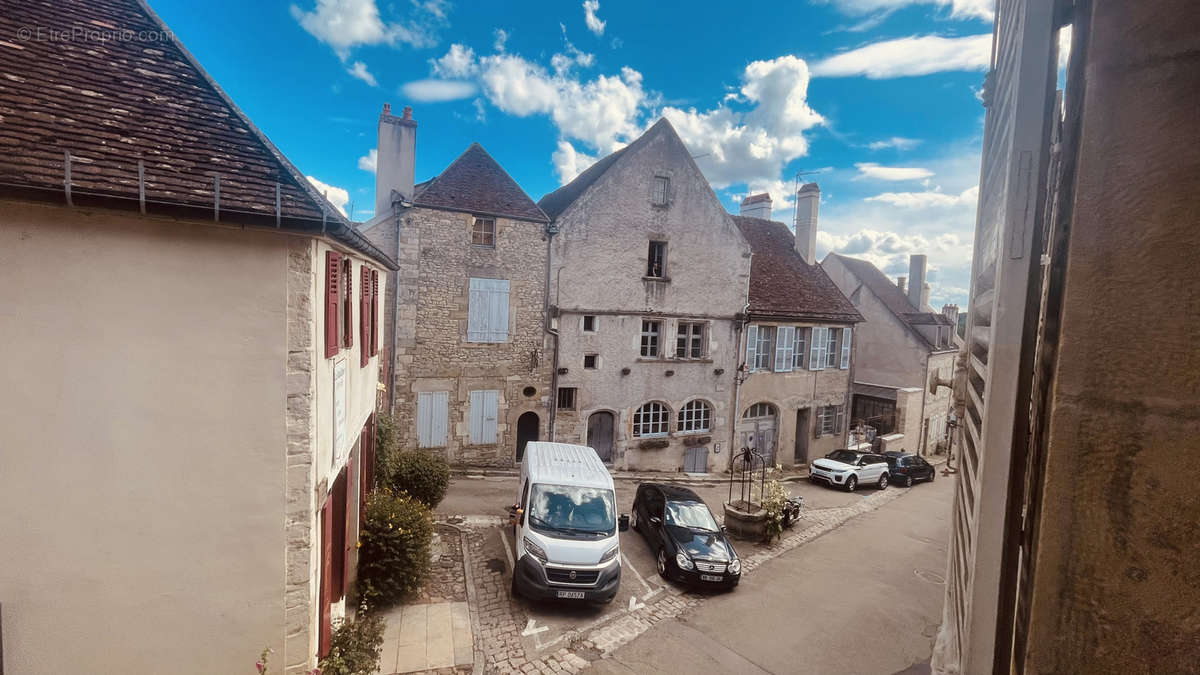 Maison à VEZELAY