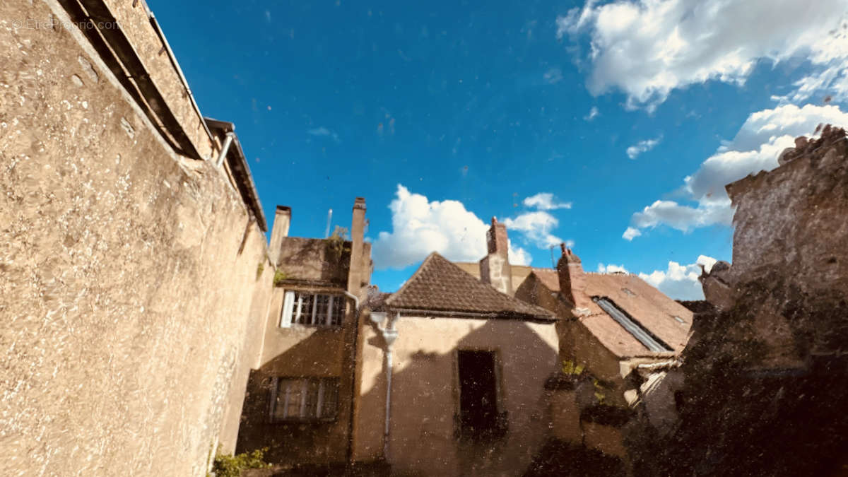 Maison à VEZELAY