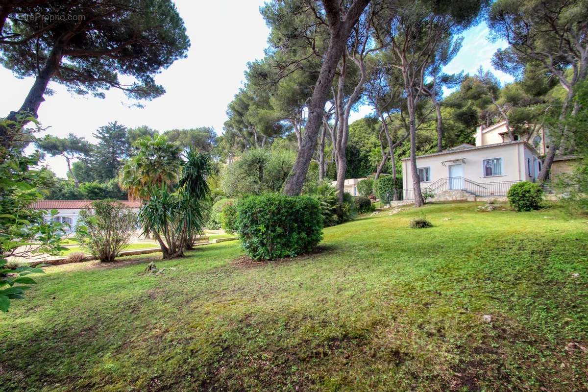 Maison à SAINT-JEAN-CAP-FERRAT