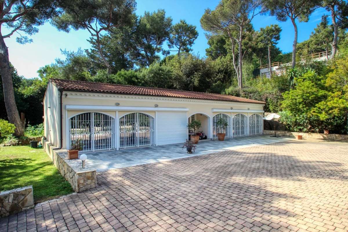 Maison à SAINT-JEAN-CAP-FERRAT