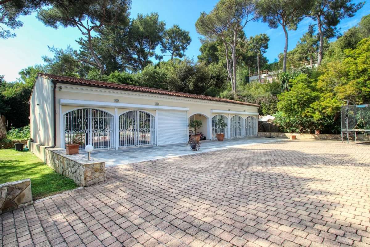 Maison à SAINT-JEAN-CAP-FERRAT