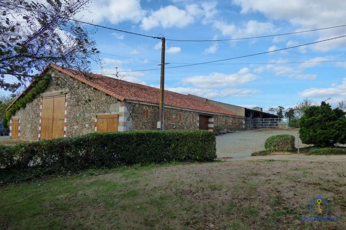 Maison à MOUILLERON-EN-PAREDS