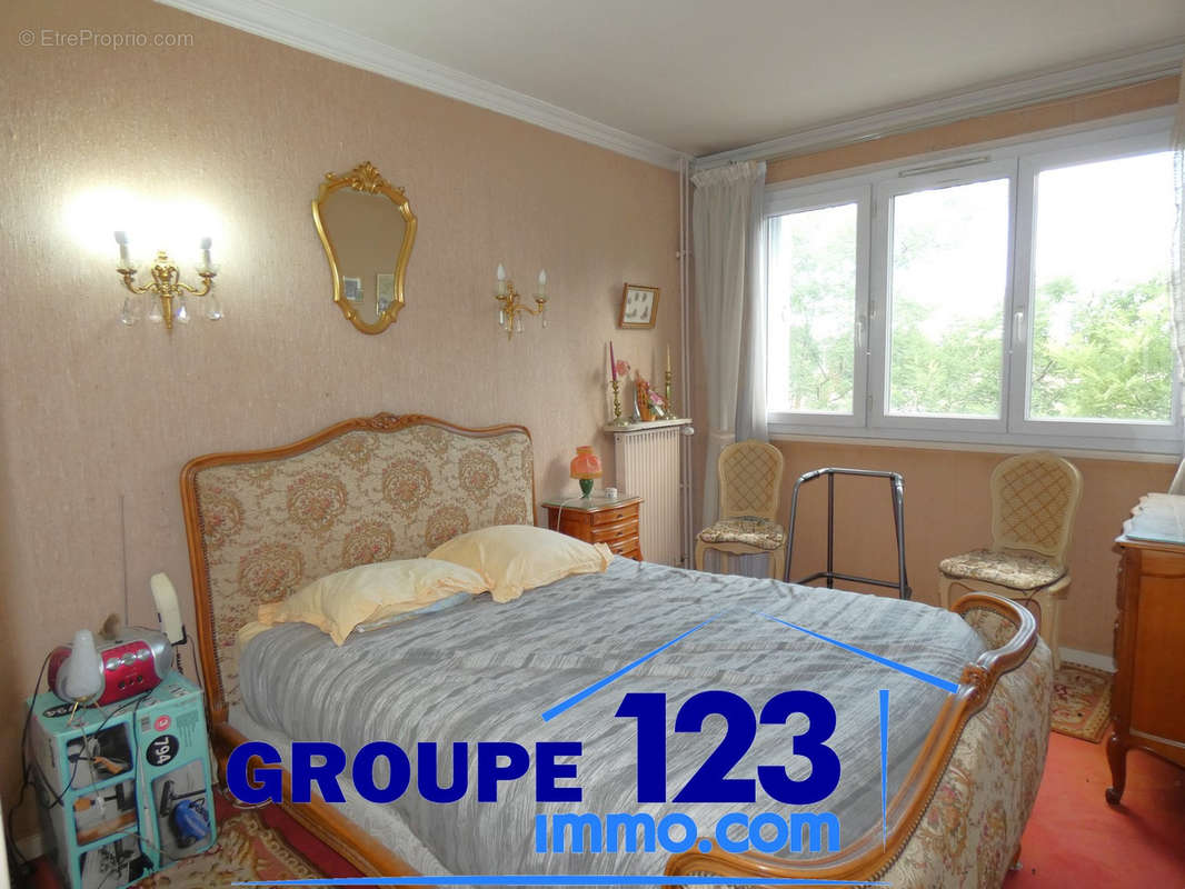 Appartement à MIGENNES