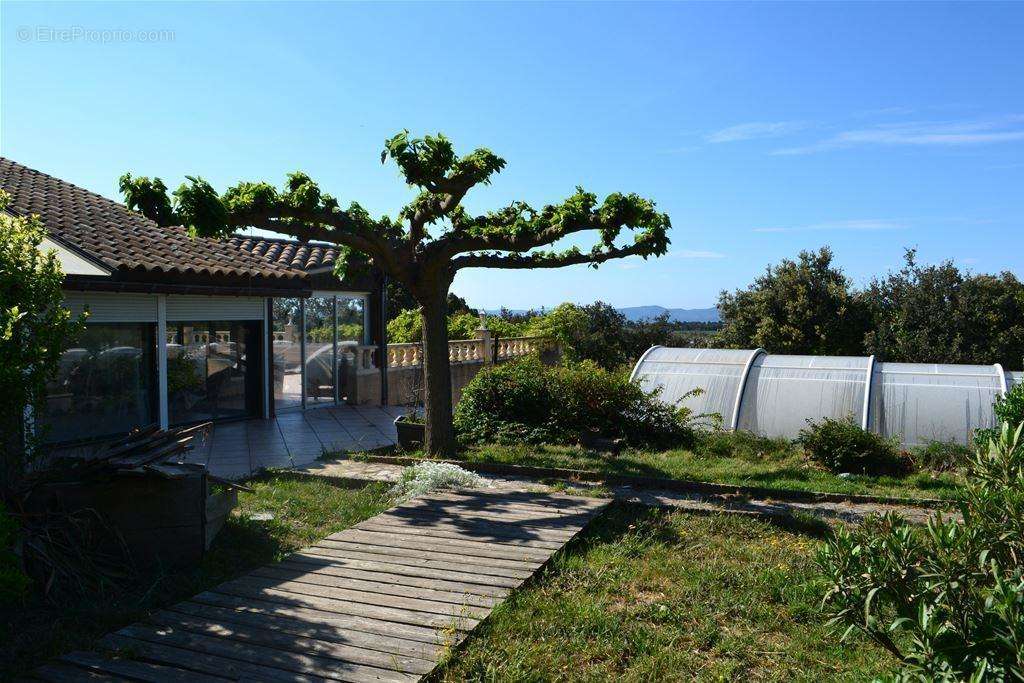 Le calme absolu dans un environnement privilégié - Maison à CARCASSONNE