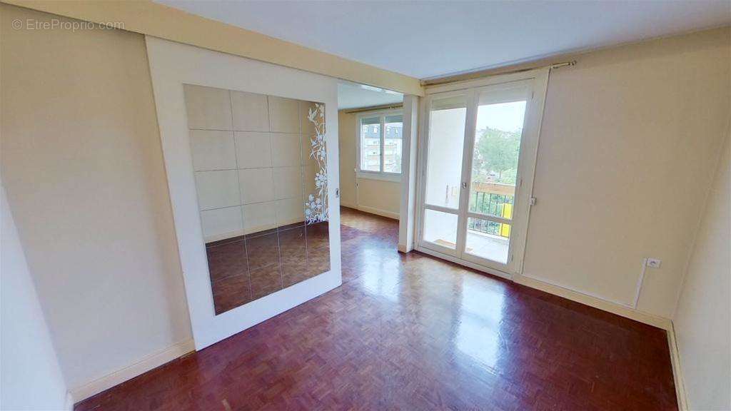 Appartement à COMPIEGNE