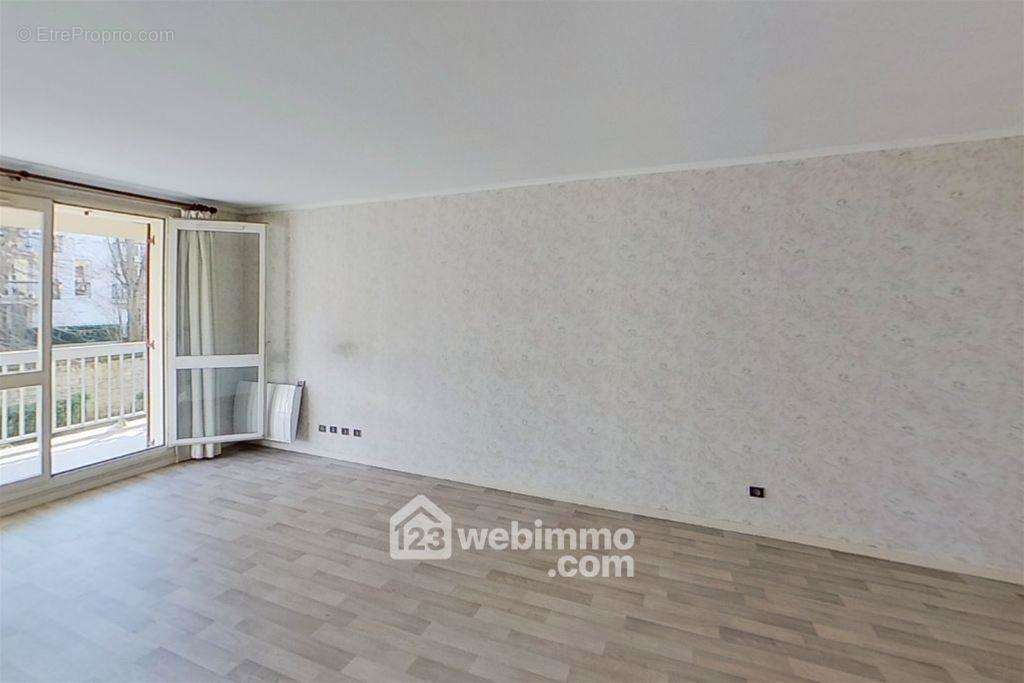 Appartement à COMPIEGNE