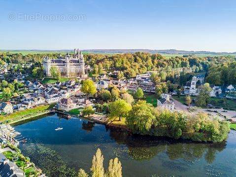 Appartement à COMPIEGNE