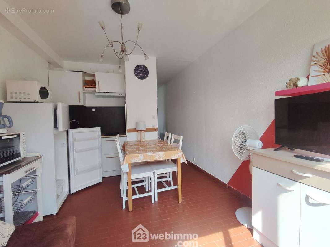 Ouverte sur une kitchenette - Appartement à BALARUC-LES-BAINS