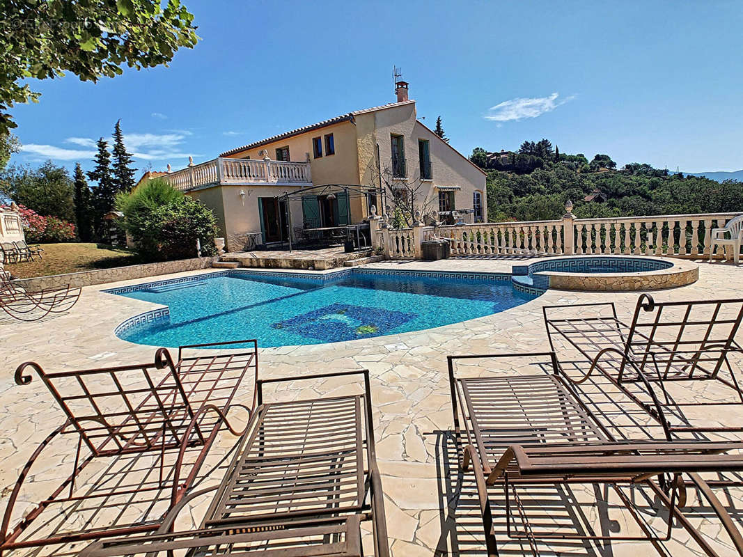 Maison à CERET