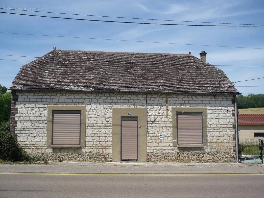 Maison à AUXON