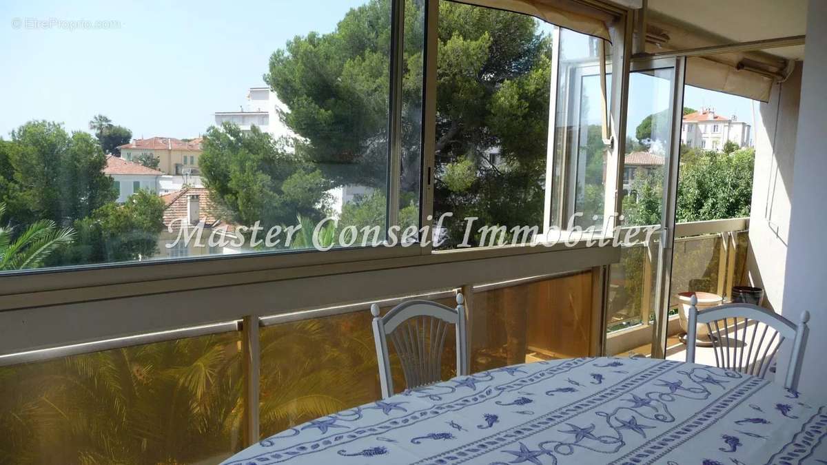 Appartement à CANNES