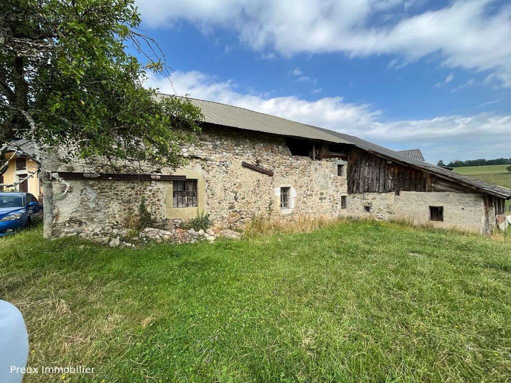 Maison à ALBY-SUR-CHERAN