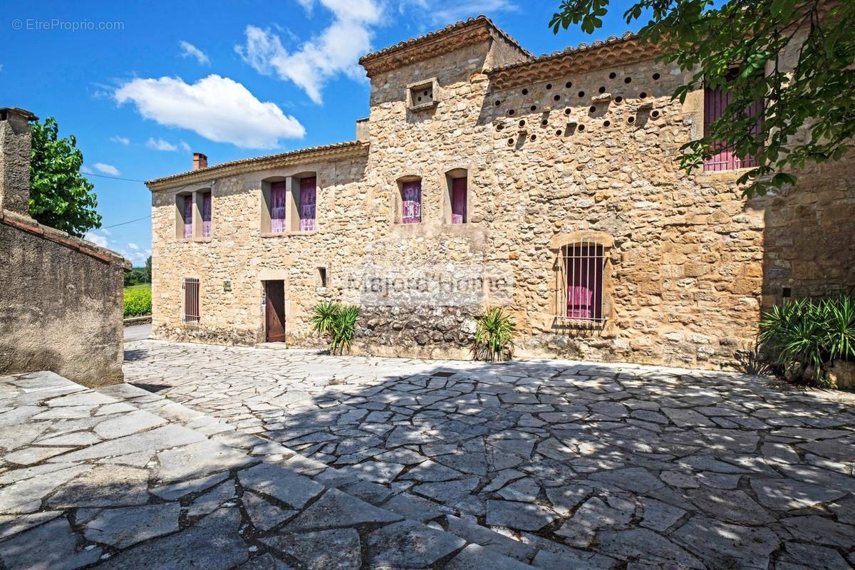 Maison à GUZARGUES