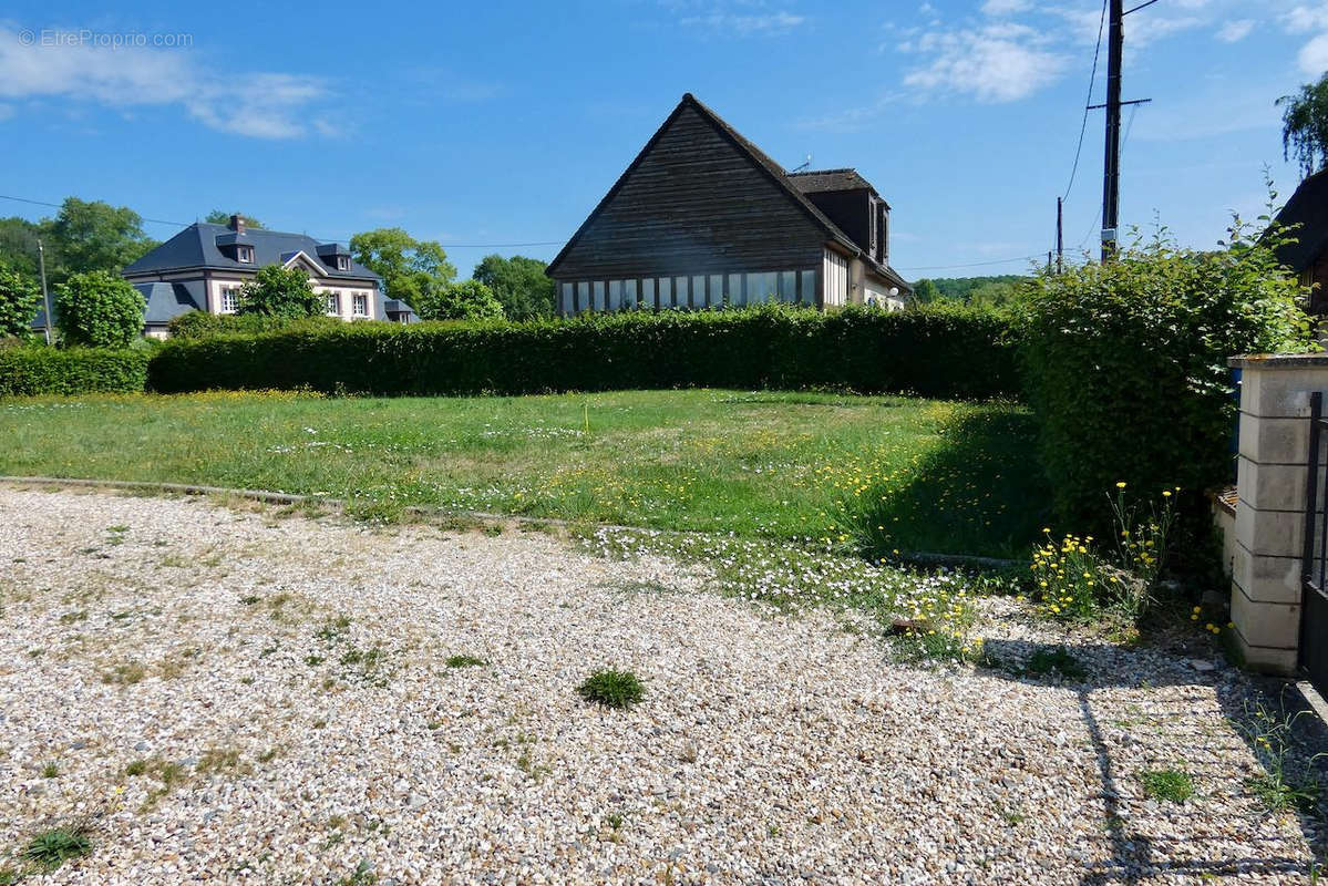 Maison à LA FERRIERE-SUR-RISLE