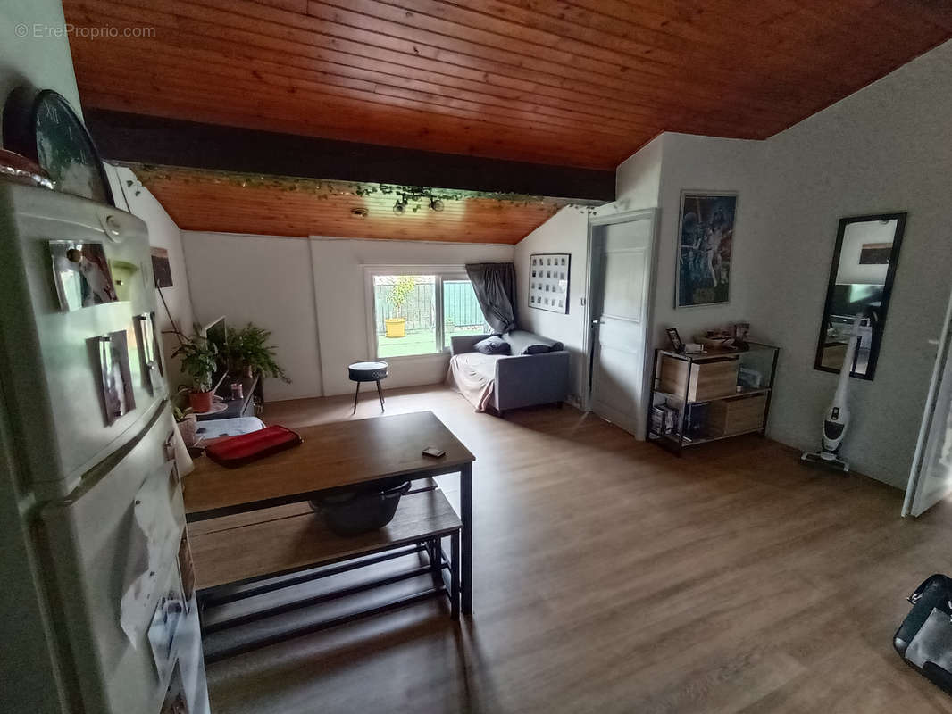 Appartement à QUILLAN