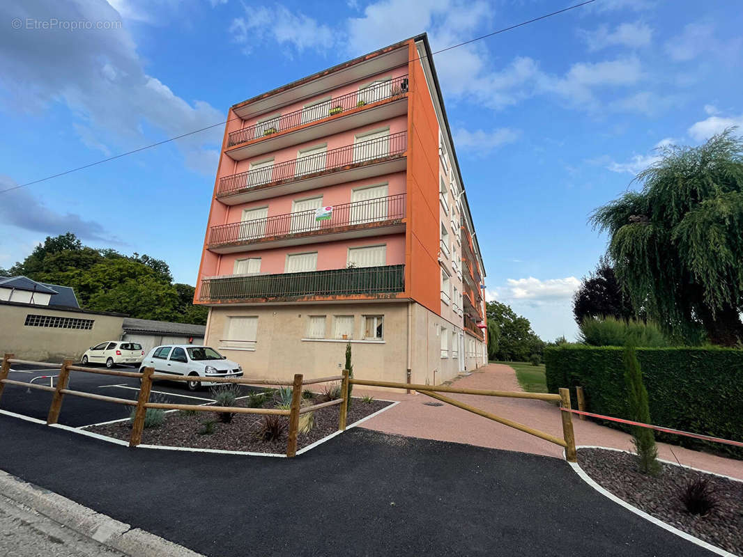 Appartement à VARENNES-SUR-ALLIER