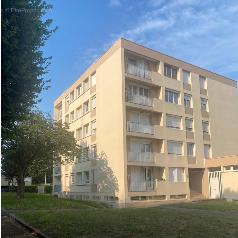 Appartement à HEROUVILLE-SAINT-CLAIR