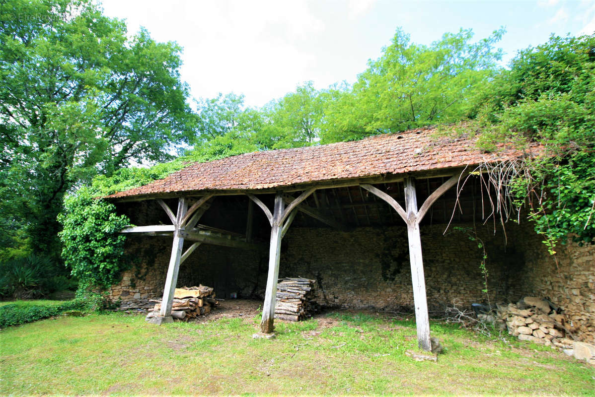 Maison à LES EYZIES-DE-TAYAC-SIREUIL