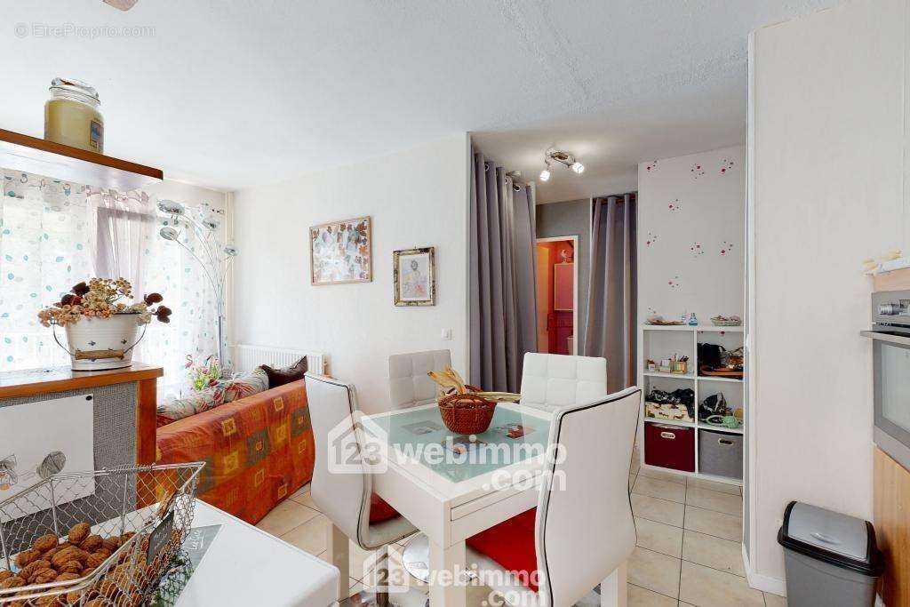 Appartement à COMPIEGNE