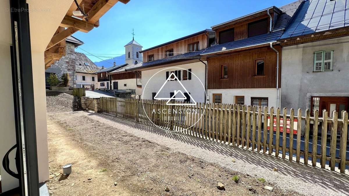 Maison à LE BIOT