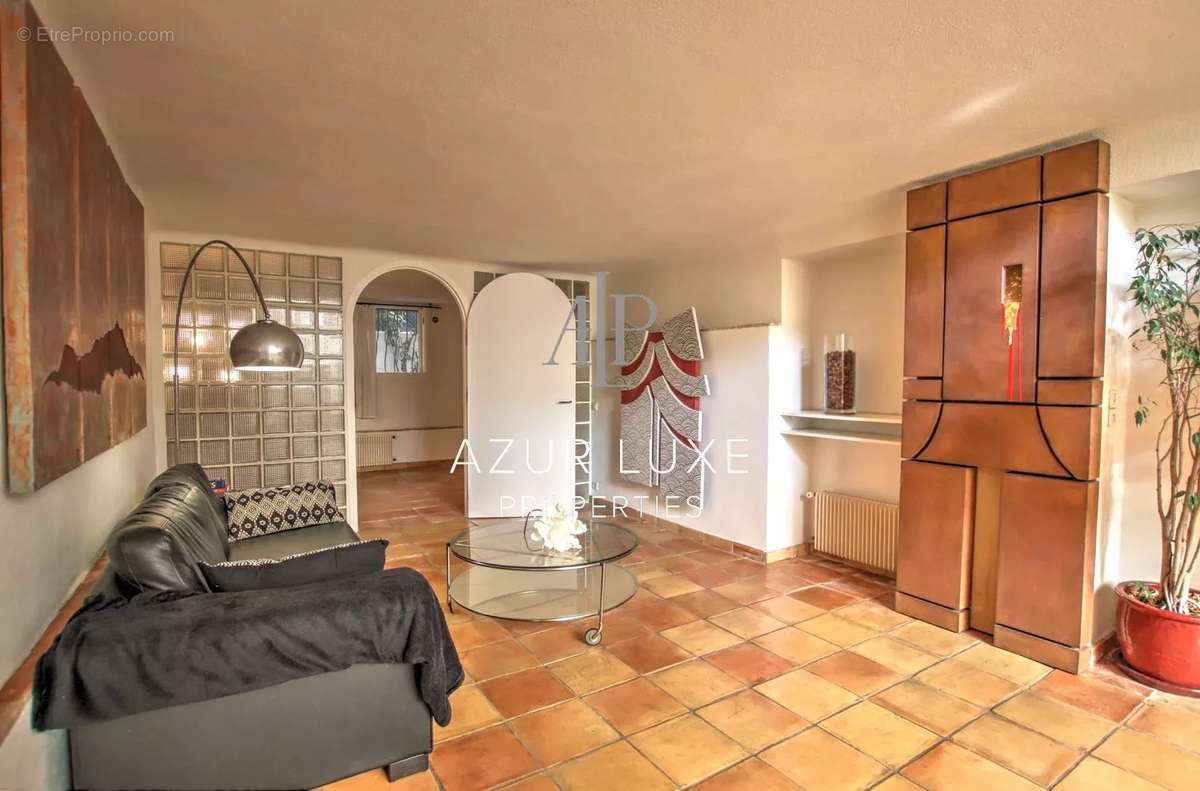 Appartement à SAINT-JEAN-CAP-FERRAT