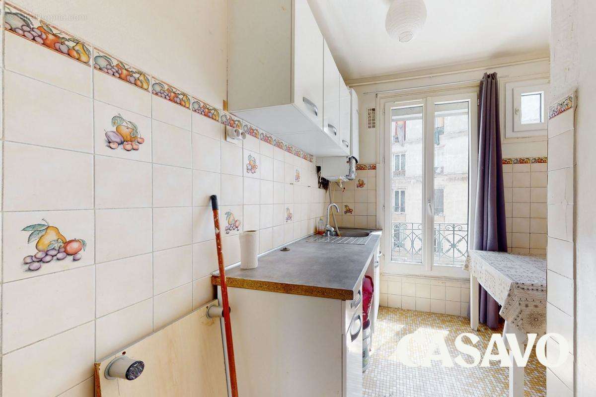 Appartement à PARIS-18E