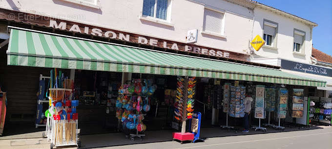 Commerce à LA TRANCHE-SUR-MER