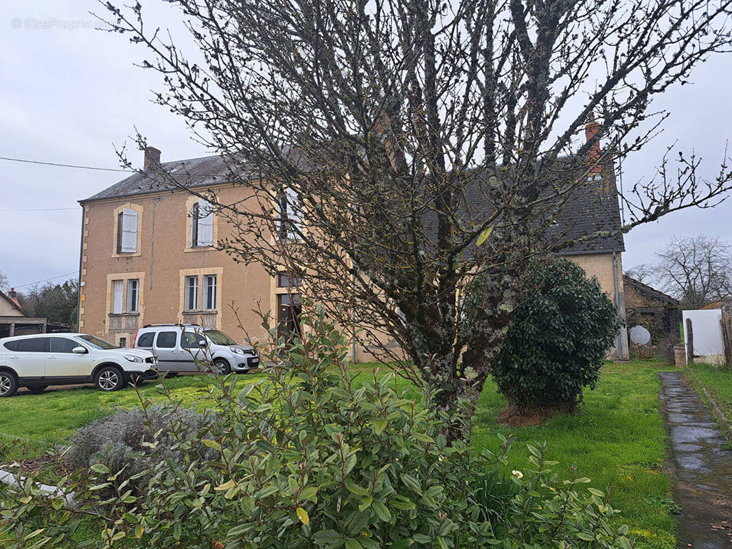 Maison à CUFFY