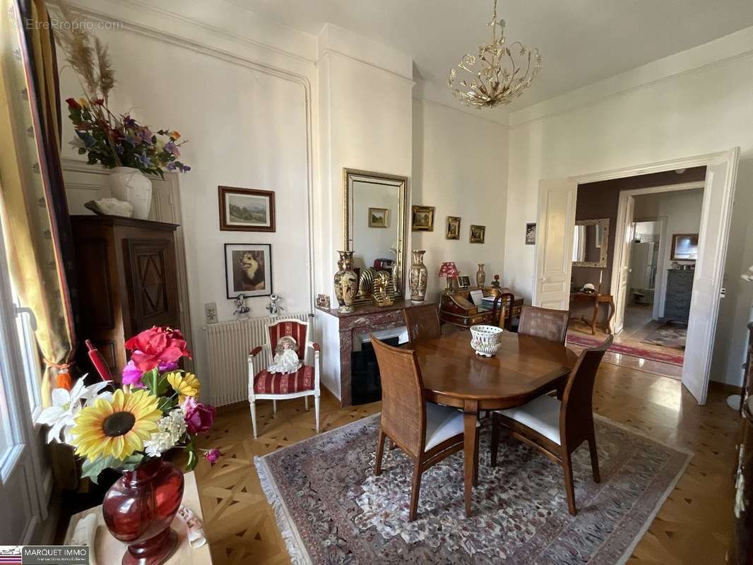 Appartement à BEZIERS