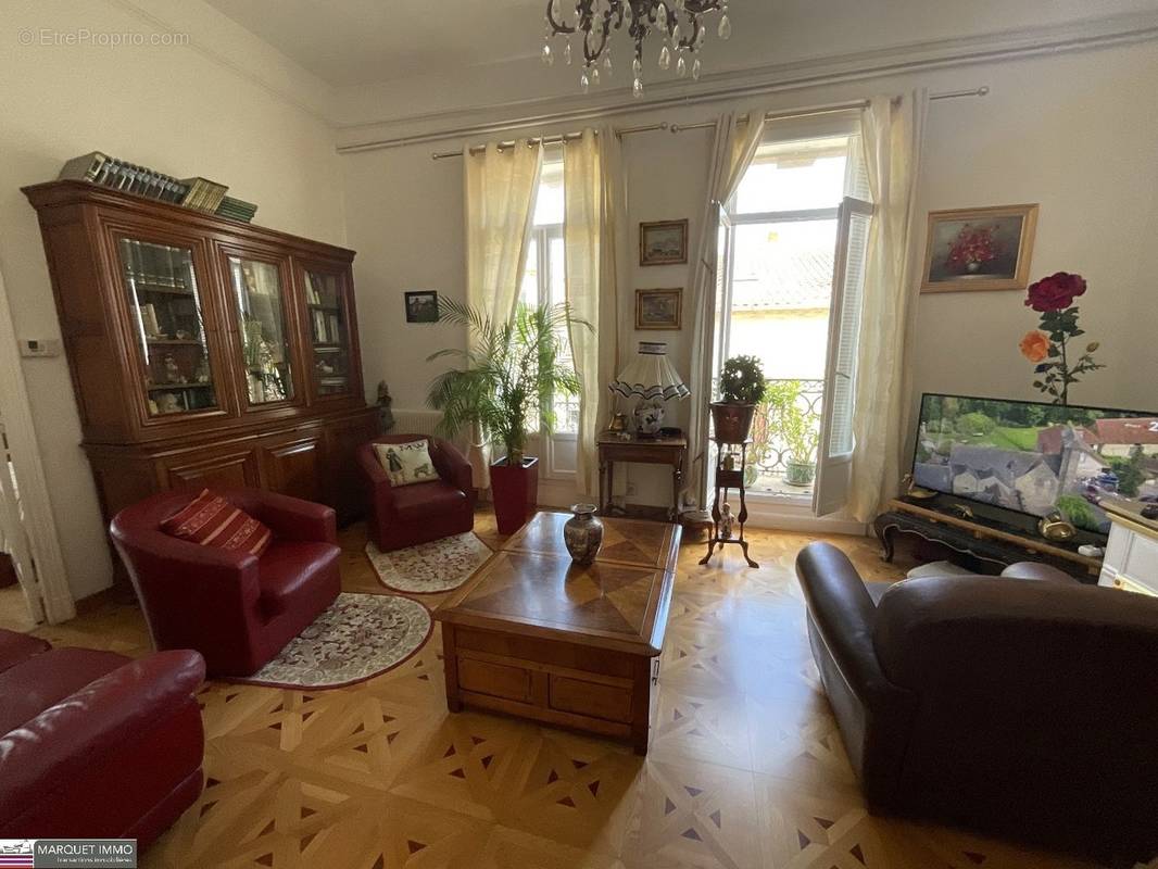 Appartement à BEZIERS