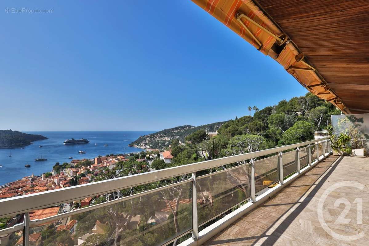 Appartement à VILLEFRANCHE-SUR-MER