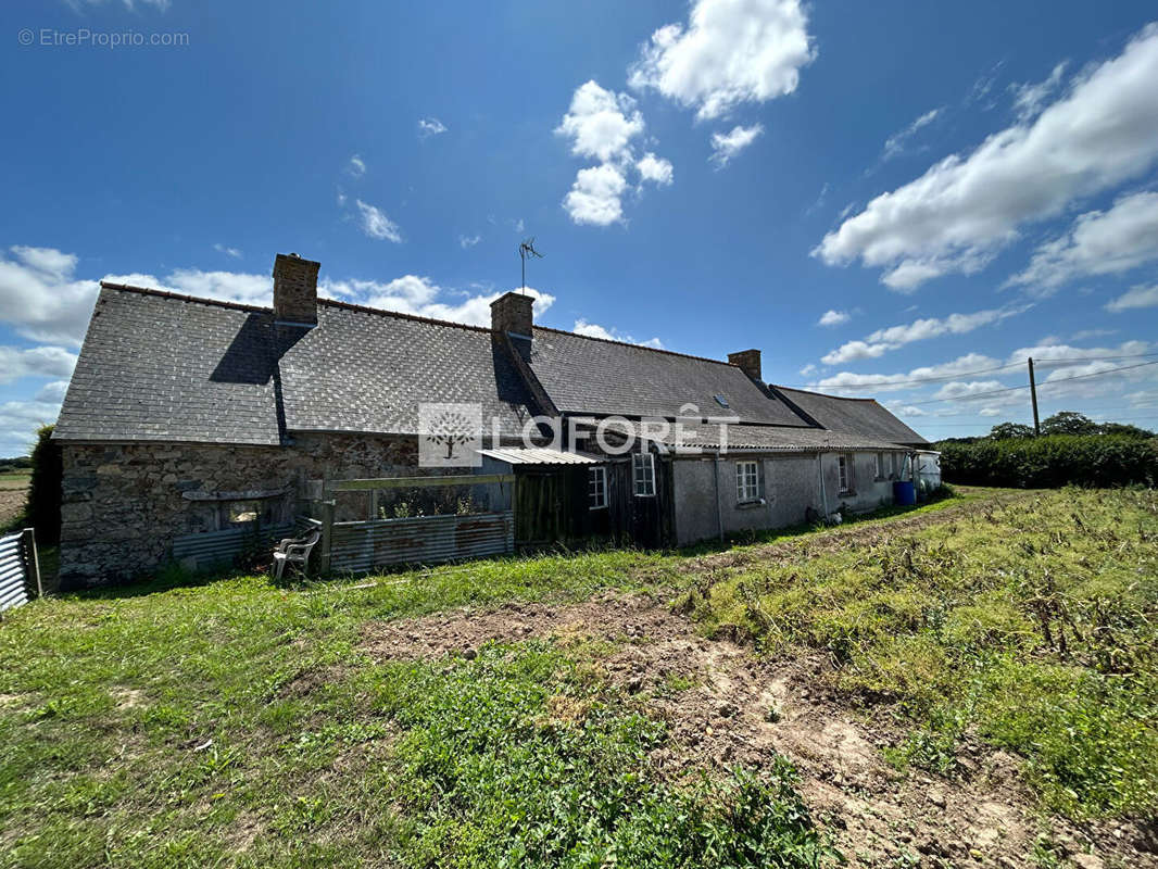 Maison à PLEUMEUR-GAUTIER