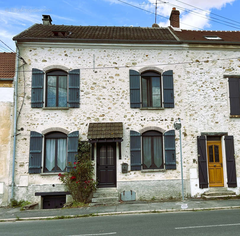 Maison à LA FERTE-SOUS-JOUARRE