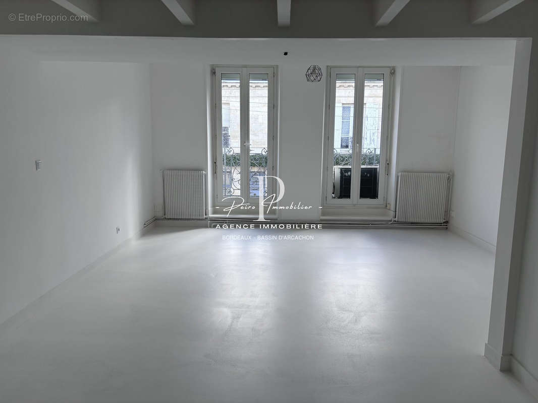 Appartement à BORDEAUX