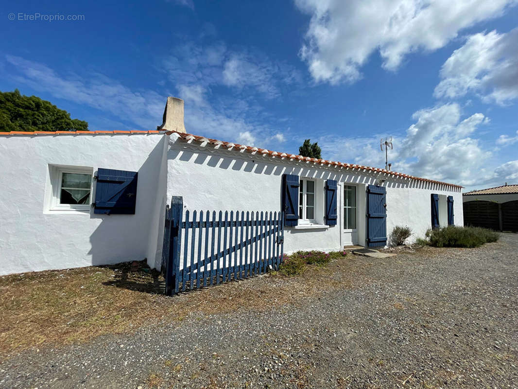 Maison à BOIS-DE-CENE