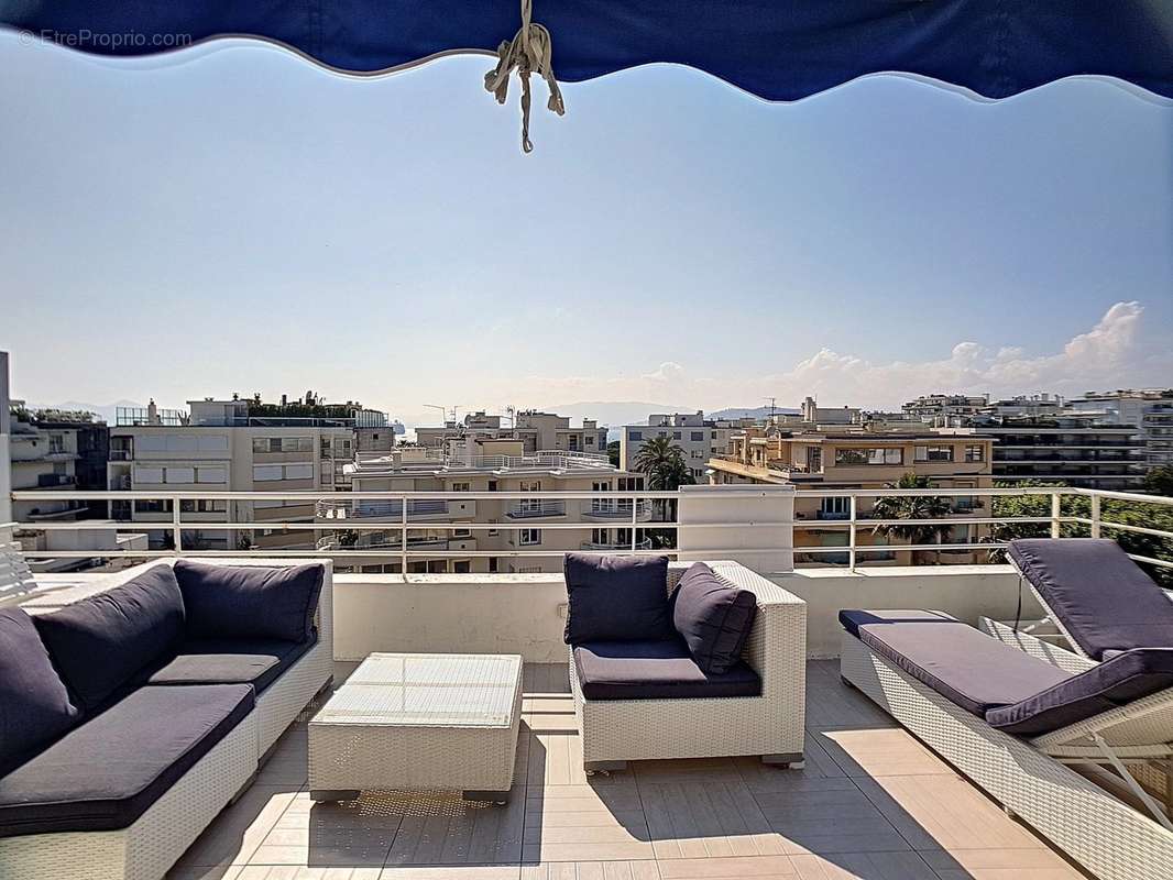 Appartement à CANNES