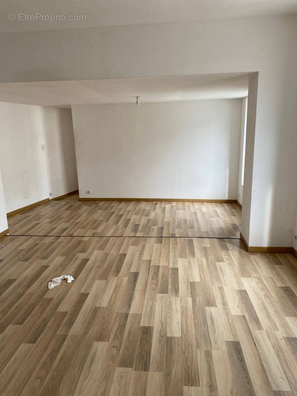 Appartement à ARQUES