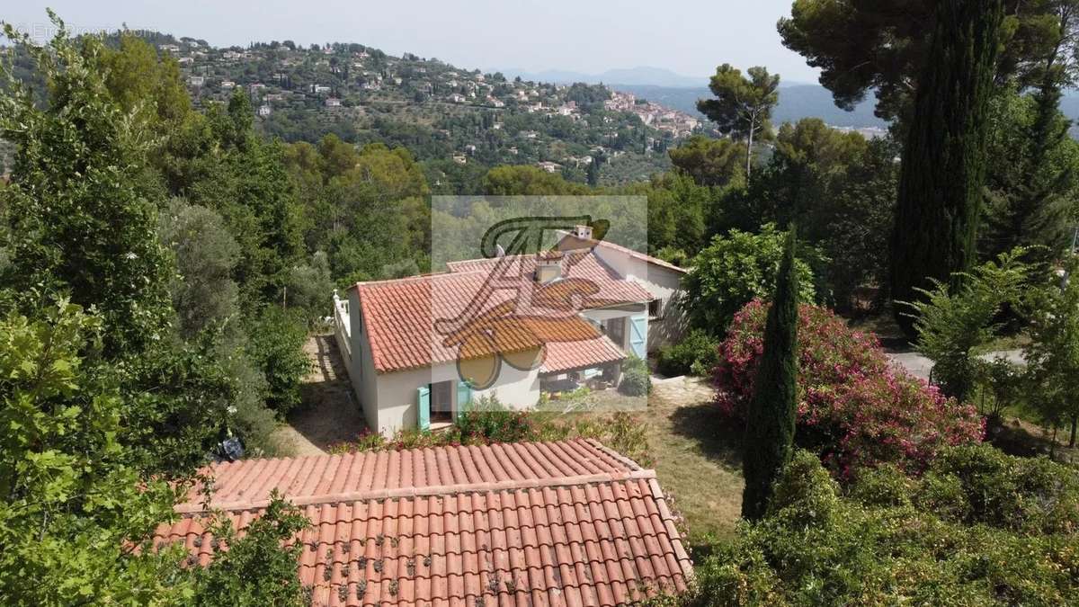 Maison à FAYENCE