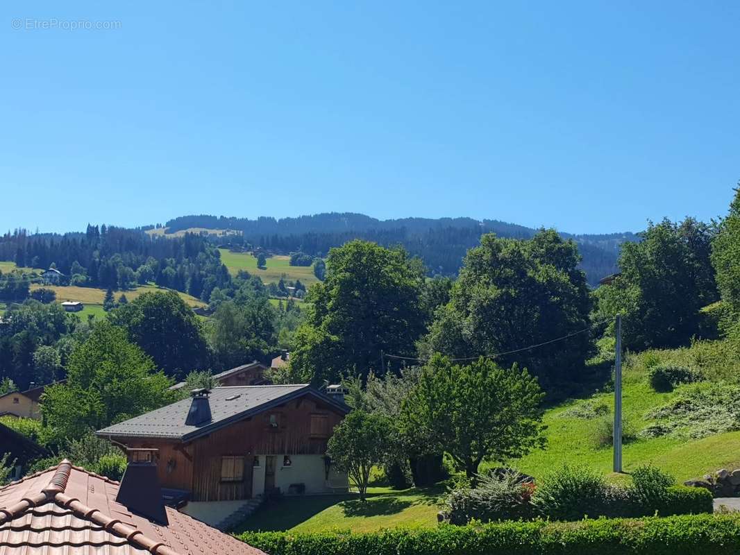 Appartement à COMBLOUX